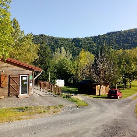Camping Le Vialaret Nant Екстер'єр фото
