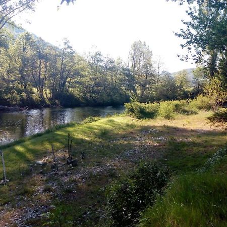 Camping Le Vialaret Nant Екстер'єр фото