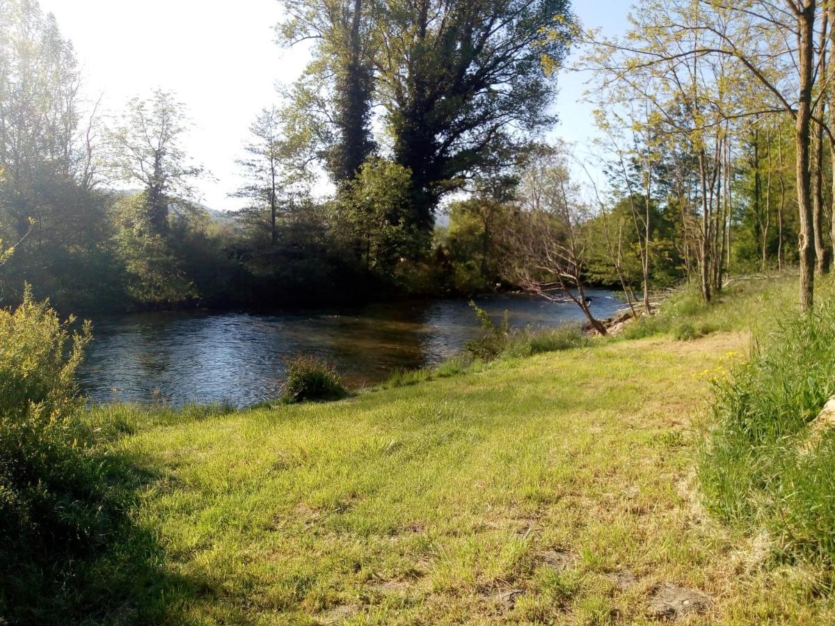 Camping Le Vialaret Nant Екстер'єр фото